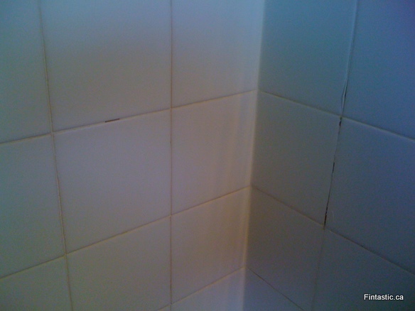 bathroom-grout-before1